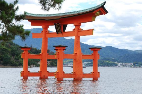 Miyajima-Island-Image
